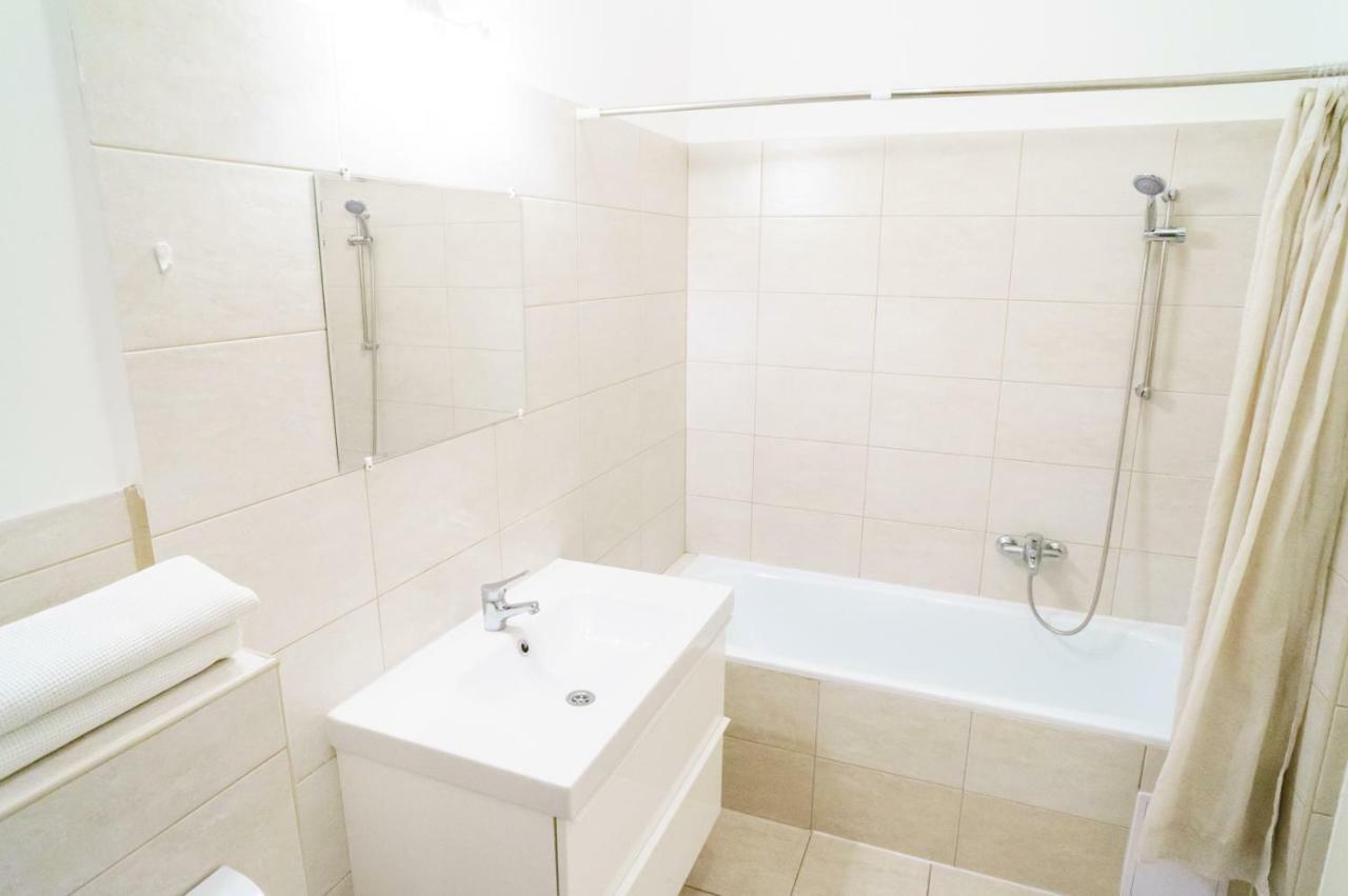 Budapest Kingdom Apartment Central & Car Parking On-Site & Aircon & Quiet & Family Friendly Екстериор снимка