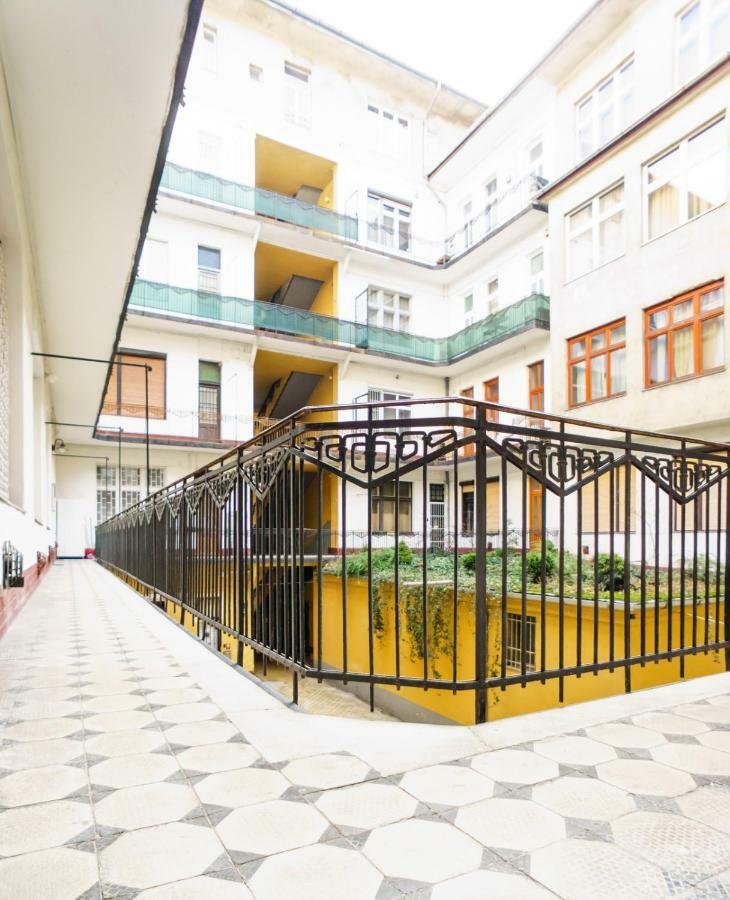 Budapest Kingdom Apartment Central & Car Parking On-Site & Aircon & Quiet & Family Friendly Екстериор снимка